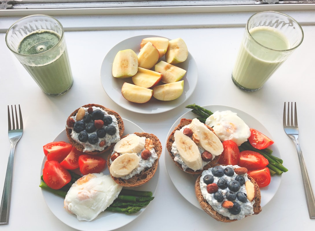 Post-training recovery foods and nutrition timing